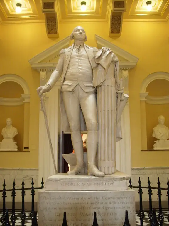 Statue of George Washington in Virginia statehouse.