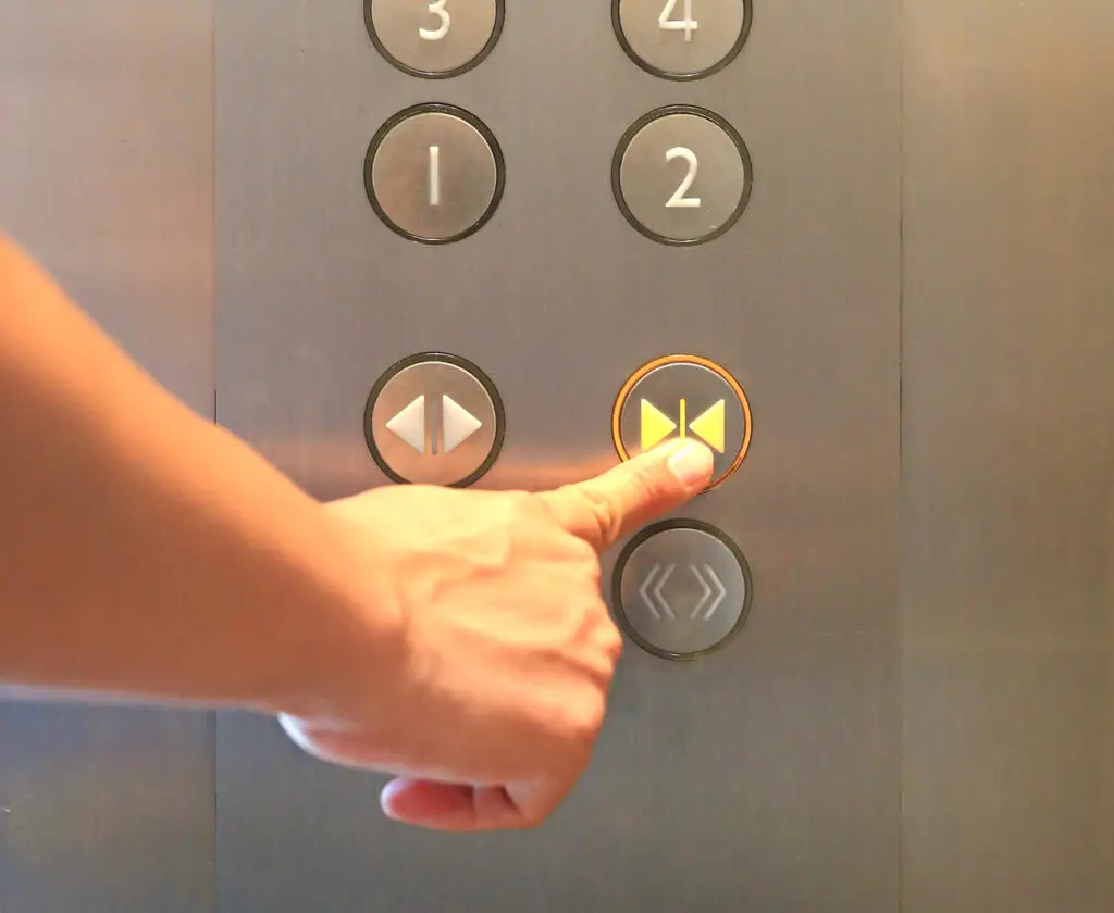 elevator button1